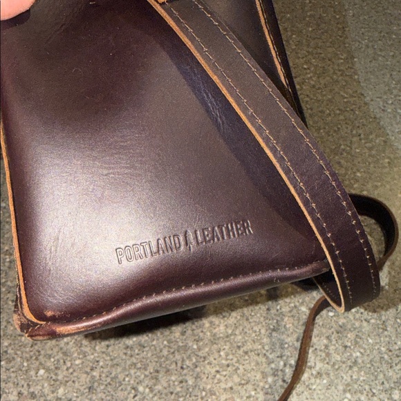 Portland Leather Butterfly Bucket Bag - Picture 2 of 8